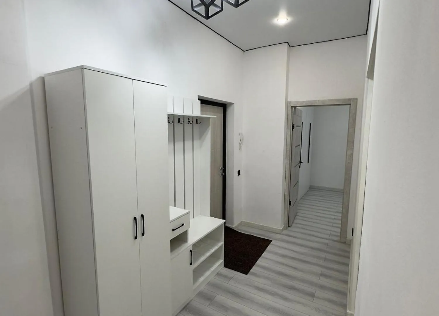 В Самом Сердце Астаны Apartment Nur-Sultan  0*, Nur-Sultan (Astana)